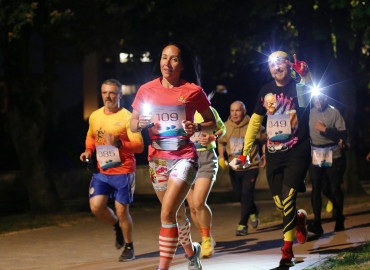 «Не забудьте фонарики»: в Калининграде пройдет ночной благотворительный «Забег в лето»